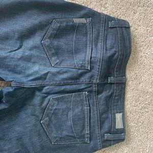 Paige wife leg jeans